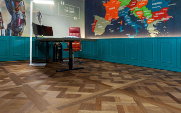 Panel parquet in modern office