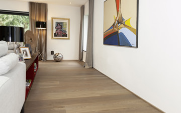 Of course this floor also suits perfectly into the living room - photo 3